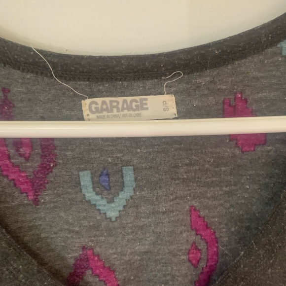 Garage tee - Picture 2 of 2